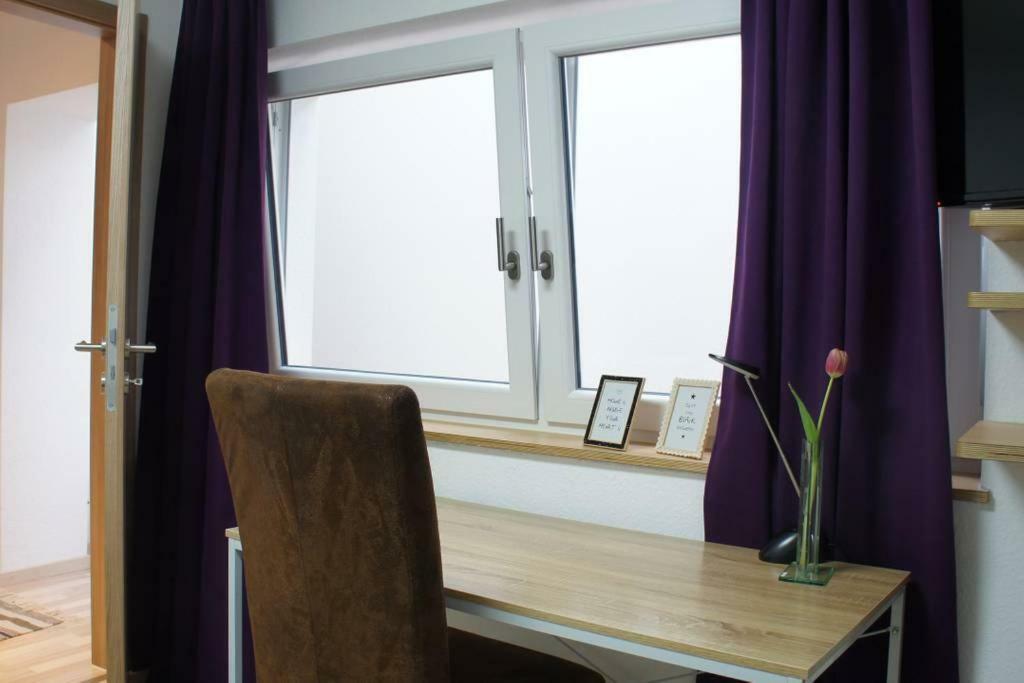 ויינגרטן Einzelnwohnung Mit Eigenem Eingang מראה חיצוני תמונה